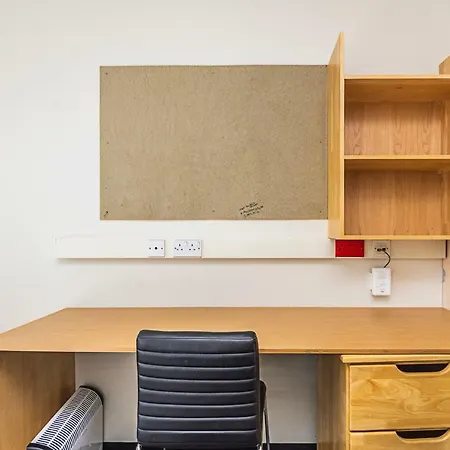 דירה Multiple Bed Goodwood Road Sk