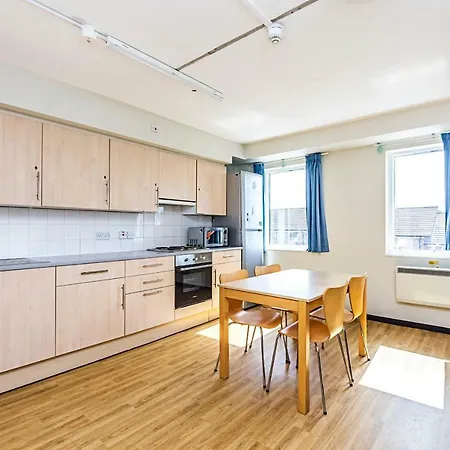 Multiple Bed Goodwood Road Sk דירה Levisham