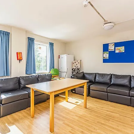 Multiple Bed Goodwood Road Sk דירה Levisham